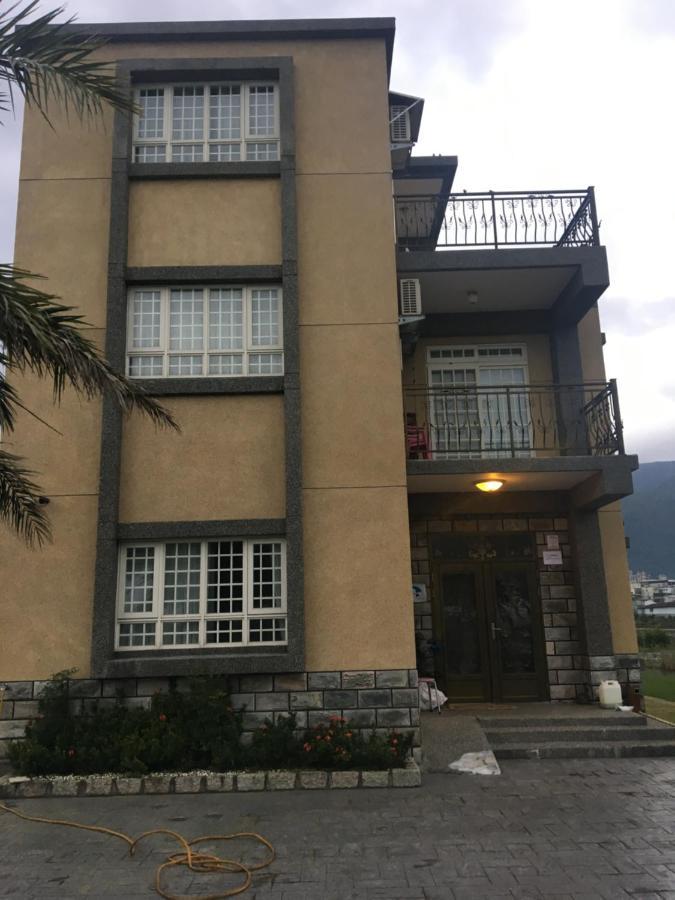 Fountain B&B Yilan Exterior foto